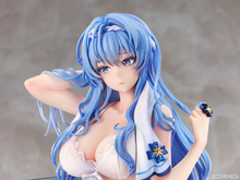 Load image into Gallery viewer, PRE-ORDER Good Smile Arts Shanghai GODDESS OF VICTORY: NIKKE Helm - Post-Shower Moment 1/7 scale figure