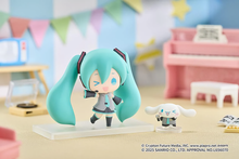 Load image into Gallery viewer, PRE-ORDER Good Smile Company Hatsune Miku x Cinnamoroll mini-figure collection Blind Box Set (5pc/ea)