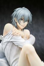 Load image into Gallery viewer, PRE-ORDER ques Q Togainu no Chi - Akira 1/7 Scale Figure