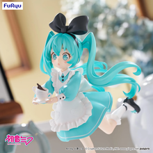 Load image into Gallery viewer, PRE-ORDER FuRyu VOCALOID Hatsune Miku Wonderland ver. Desktop Fairy figure