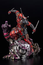 Load image into Gallery viewer, Kotobukiya Marvel Deadpool 1/6 scale Fine Art Statue