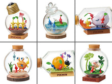 Load image into Gallery viewer, Re-ment Pikmin Terrarium Collection Mini Figures