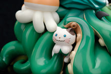 Load image into Gallery viewer, APEX Toys - Cthulhu Meowthulhu Pajamas Party non-scale figure