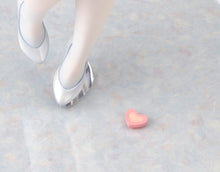 Load image into Gallery viewer, Alter Azur Lane Le Malin Nap Loving Lapin Ver. 1/6 Scaled Figure