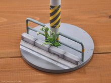 Load image into Gallery viewer, Oriental Forest Chobits Chi Soothing breeze 1/7 scaled figure