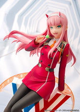 Load image into Gallery viewer, PROOF Darling in the Franxx Zerotwo 1/7 scale figure