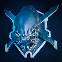 Load image into Gallery viewer, Dark Horse Halo Legendary Icon Sculpture Grunt Edition Wall Mount