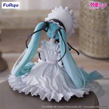 Load image into Gallery viewer, FuRyu Hatsune Miku -Vintage Doll Style- Noodle Stopper Figure