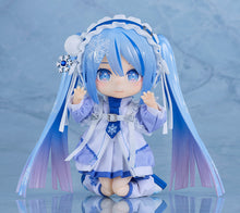 Load image into Gallery viewer, Good Smile Company Vocaloid Snow Miku: Yukiiro Pop Ver. Nendoroid Doll