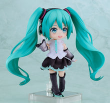 Load image into Gallery viewer, Good Smile Company Hatsune Miku NT Nendoroid Doll