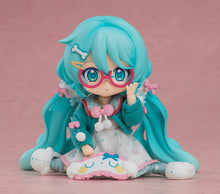Load image into Gallery viewer, Good Smile Company Hatsune Miku Loungewear Outfit Ver. Nendoroid Doll