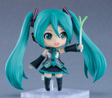 Load image into Gallery viewer, Good Smile Company Vocaloid Hatsune Miku 3.0 Nendoroid #2839