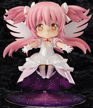 Load image into Gallery viewer, Good Smile Company Puella Magi Madoka Magica Ultimate Madoka(Re-run) Nendoroid #285