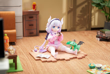Load image into Gallery viewer, Good Smile Arts Shanghai Miss Kobayashi's Dragon Maid Kanna Holiday Ver. 1/7 scale figure