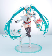 Load image into Gallery viewer, Good Smile Racing Hatsune Miku Racing 2023 Ver 1/7 scale figure