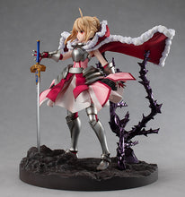 Load image into Gallery viewer, KADOKAWA Fate/kaleid Liner Prisma Illyasviel von Einzbern Saber/Altria Ver 1/7 scale figure