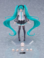 Load image into Gallery viewer, Max Factory Vocaloid Hatsune Miku NT figma #650