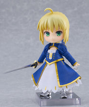 Load image into Gallery viewer, Good Smile Company Fate/Stay Grand Order Saber/Altria Pendragon Nendoroid Doll