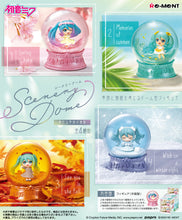 Load image into Gallery viewer, Re-ment Vocaloid Hatsune Miku Scenery Dome Collection Mini Figures
