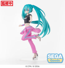 Load image into Gallery viewer, SEGA Hatsune Miku x Love and Berry Dress Up and Dance! "Hatsune Miku" Berry Costume Ver. Desktop x Decorate Collections Prize Figure