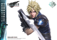 Load image into Gallery viewer, Square Enix MASTERLINE - Final Fantasy VII REBIRTH - Cloud Strife 1/4 scale statue Deluxe Version