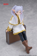 Load image into Gallery viewer, Taito Frieren: Beyond Journey's End - Frieren (Trunk Case Ver.) Desktop Cute prize figure