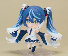 Load image into Gallery viewer, PRE-ORDER Good Smile Company Vocaloid Hatsune Miku: Katsushika Hokusai Collaboration Ver. (Rella) Nendoroid #3145
