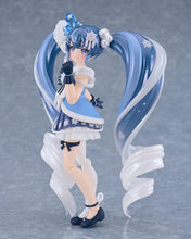 Load image into Gallery viewer, Good Smile Company Vocaloid Hatsune Miku Snow Miku: Crystal Snow ver. figma #669
