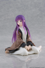 Load image into Gallery viewer, PRE-ORDER Taito Frieren: Beyond Journey's End Fern Desktop Cute Figure (Rerun)
