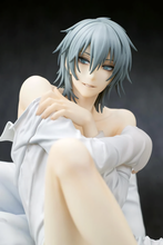 Load image into Gallery viewer, PRE-ORDER ques Q Togainu no Chi - Akira 1/7 Scale Figure
