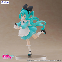Load image into Gallery viewer, PRE-ORDER FuRyu VOCALOID Hatsune Miku Wonderland ver. Desktop Fairy figure
