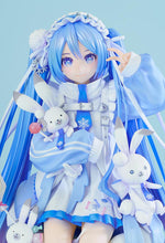 Load image into Gallery viewer, PRE-ORDER Good Smile Company Vocaloid Hatsune Miku Snow Miku: Yukiiro Pop Ver. 1/7 scale figure
