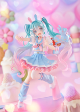 Load image into Gallery viewer, PRE-ORDER Taito Kuji Hatune Miku × RODY Newley Written non-scale prize figure
