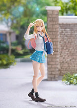 Load image into Gallery viewer, Max Factory My Dress-Up Darling Marin Kitagawa Figma #662
