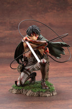 Load image into Gallery viewer, Kotobukiya ARTFX-J Attack on Titan Levin Fortutude Ver. 1/7 scale figure
