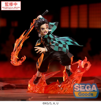 Load image into Gallery viewer, SEGA Demon Slayer: Kimetsu no Yaiba - Tanjiro Kamado Xross Link Prize Figure

