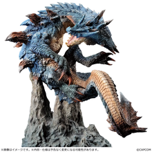 Load image into Gallery viewer, PRE-ORDER Capcom Monster Hunter Builder Creator's Model Lagiacrus Figure (Re-pro Model)
