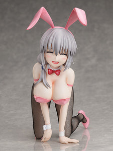 FREEing Uzaki-chan Wants to Hang-out ω Tsuki Uzaki Bunny Ver 1/4 scale figure