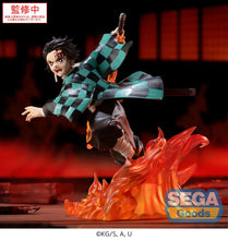 Load image into Gallery viewer, SEGA Demon Slayer: Kimetsu no Yaiba - Tanjiro Kamado Xross Link Prize Figure
