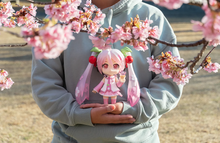 Load image into Gallery viewer, Good Smile Company Vocaloid Hatune Miku - Sakura Miku Large Nendoroid
