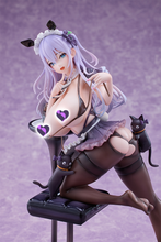 Load image into Gallery viewer, HotVenus Maids of House MB - Mia 1/6 scale figure
