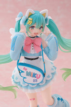 Load image into Gallery viewer, Taito Vocaloid Hatsune Miku Fashion Fancy ver. prize figure
