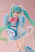 Load image into Gallery viewer, Taito Vocaloid Hatsune Miku Fashion Fancy ver. prize figure
