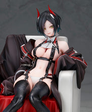 Load image into Gallery viewer, Alter Azur Lane Ulrich von Hutten Exclusive ver. 1/7 Scaled Figure
