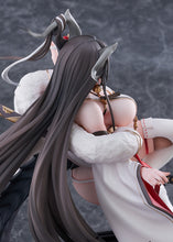 Load image into Gallery viewer, Claynel Toridamono Original Character Tatsu Chan 1/7 Scale Figure

