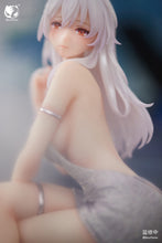 Load image into Gallery viewer, Bear Panda Original Character Serina 1/6 Scaled Figure [BONUS]
