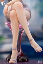 Load image into Gallery viewer, Bear Panda Original Character Serina 1/6 Scaled Figure [BONUS]
