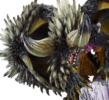 Load image into Gallery viewer, Capcom Figure Builder Creator&#39;s Model Nergigante (Re-pro Model)
