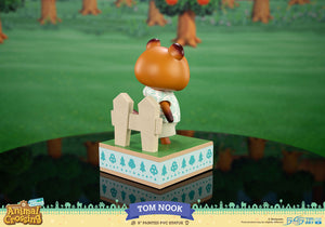 First 4 Figures Nintendo Animal Crossing Tom Nook non-scaled Figure