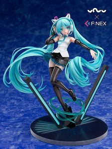 FuRyu F:NEX Vocaloid Hatsune Miku Nekomimi Cat Headphone Ver 1/7 Scale figure